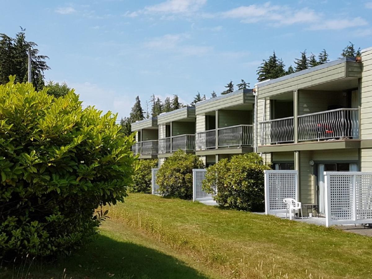 Airport Inn Port Hardy Bagian luar foto