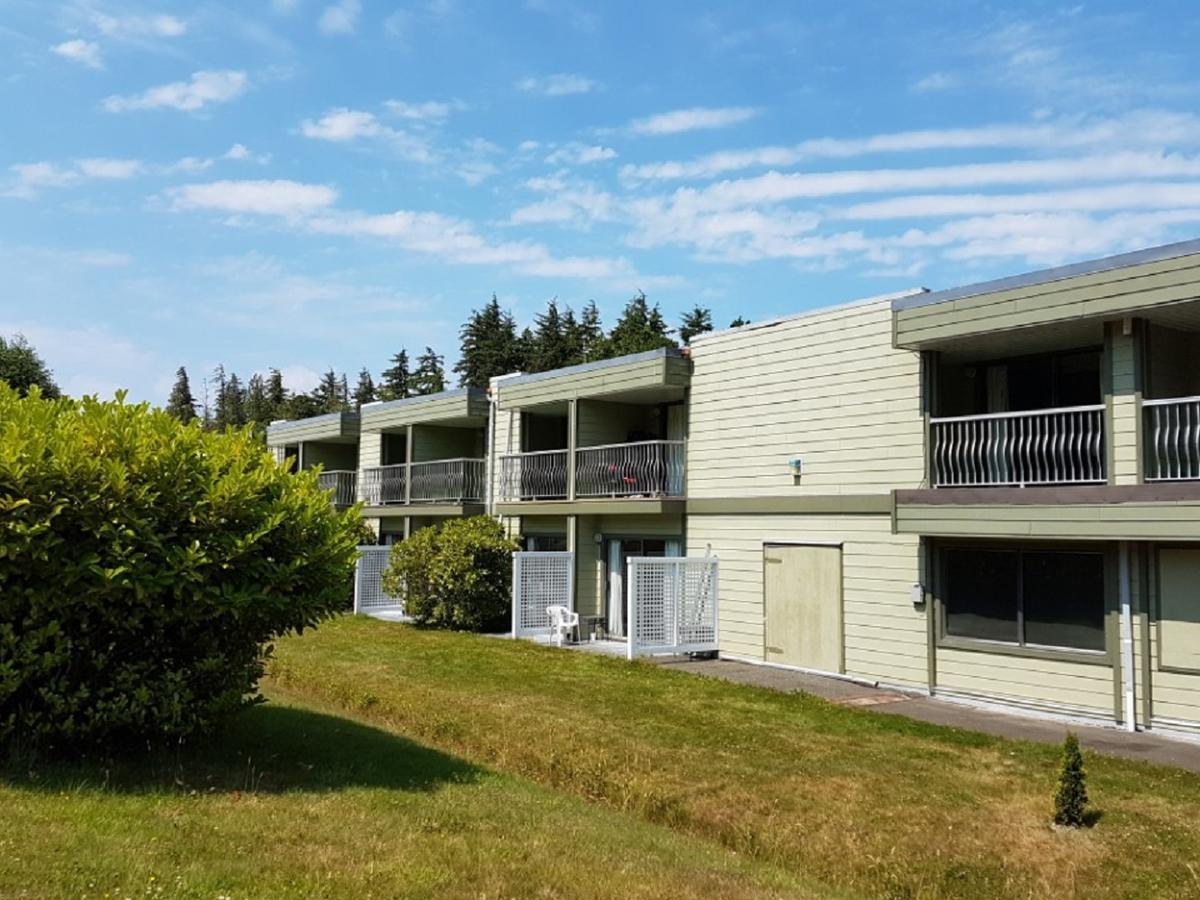 Airport Inn Port Hardy Bagian luar foto